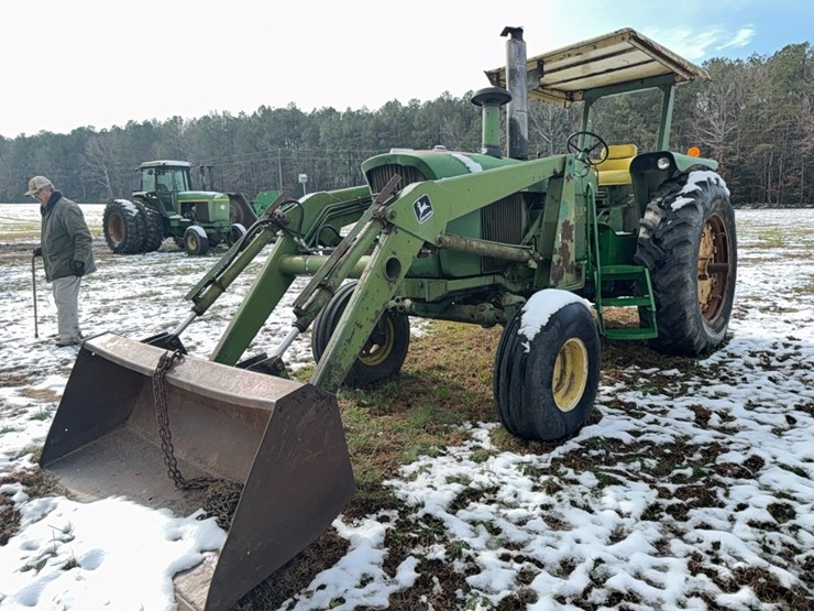 john-deere-4320-image-3