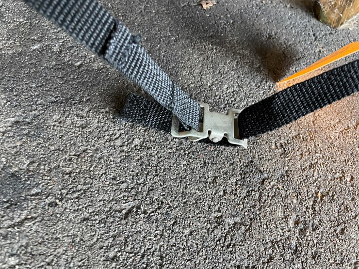 #3860-•-1976-merc-sno-twister-cover-image-5