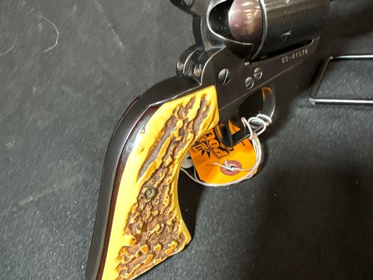 ruger-super-blackhawk-44mag-revolver-(sn#-80-44974)-image-9