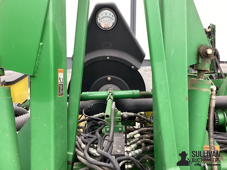 2002-john-deere-1760-image-15