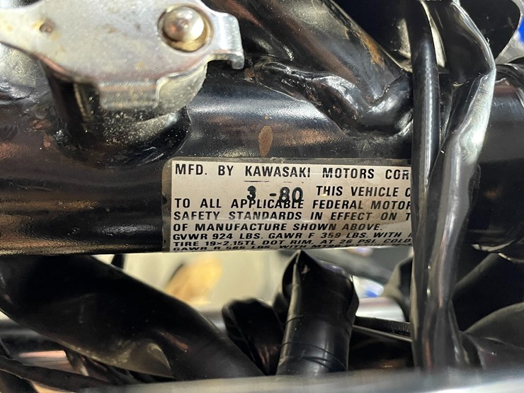 #3814-•-1980-kawasaki-z1-classic-motorcycle-(has-wi-title)-image-21
