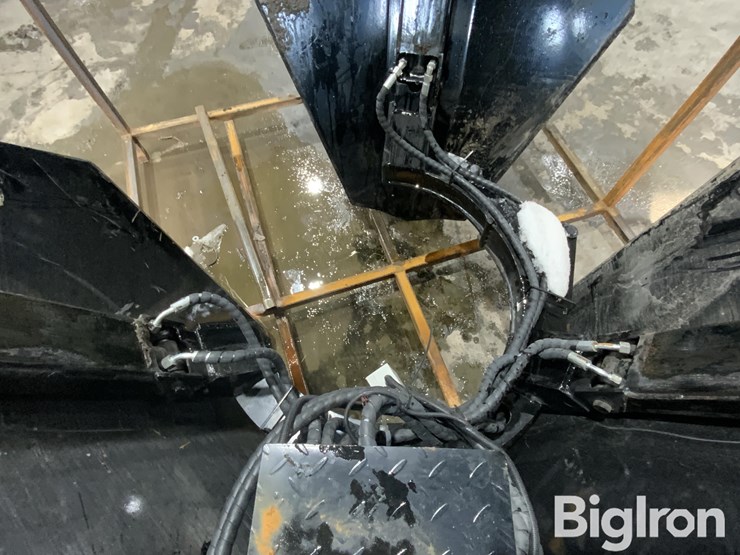 2025-giyi-gy-td27-skid-steer-tree-digger-image-13