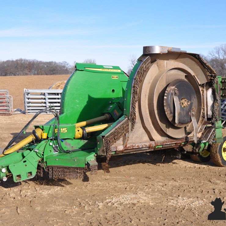 2019 JOHN DEERE R15