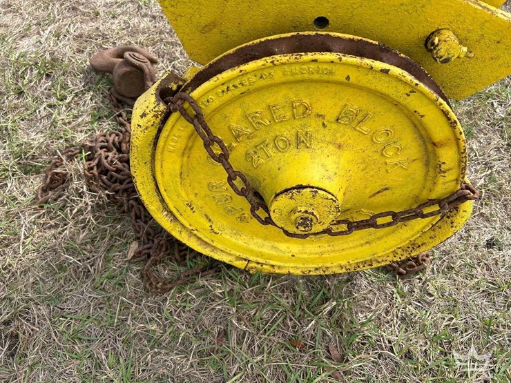 yale-spur-geared-block-2-ton-chain-hoist-image-5