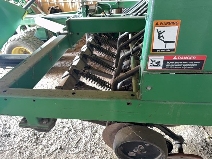 john-deere-1560-image-45