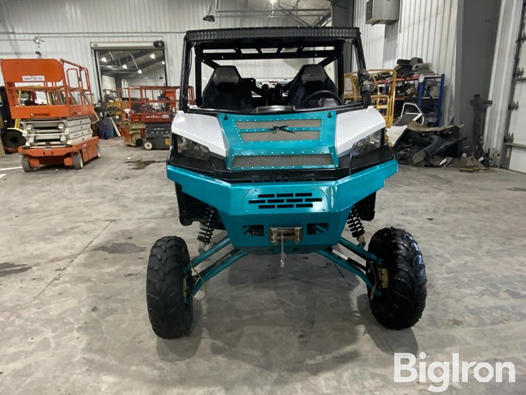 2015-polaris-ranger-image-2