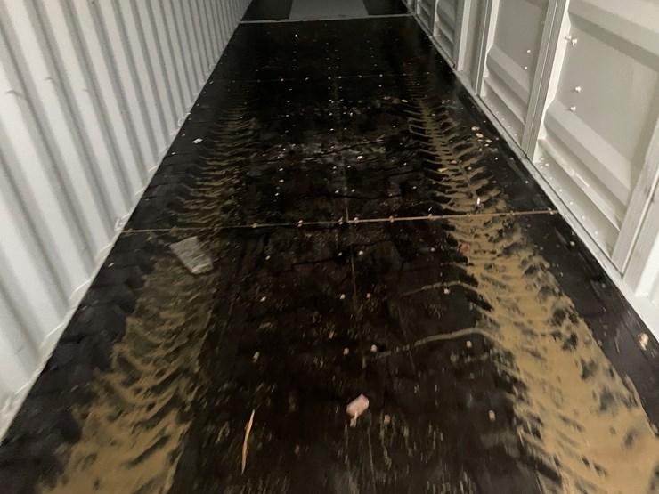 #100-•-40'-high-cube-multi-door-shipping-container-image-14