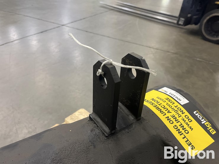 deutz-fahr-df-y1005-250kg-3-pt-concrete-ballast-image-14