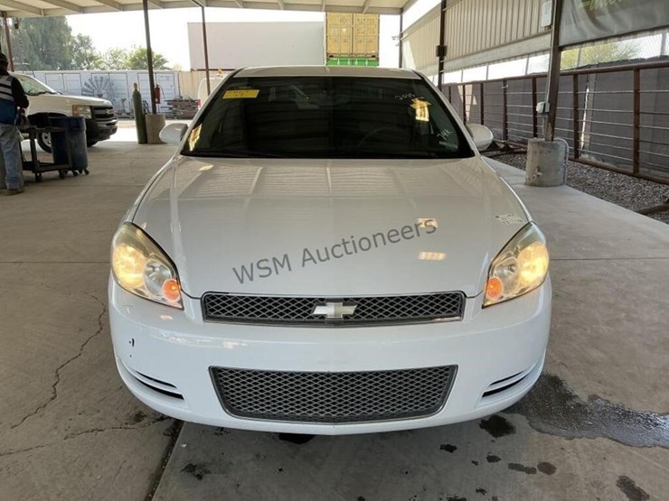 2015-chevrolet-impala-sdn-image-4