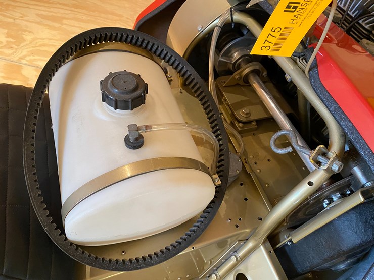 #3775-•-1973-alouette-440-super-snowmobile-image-28