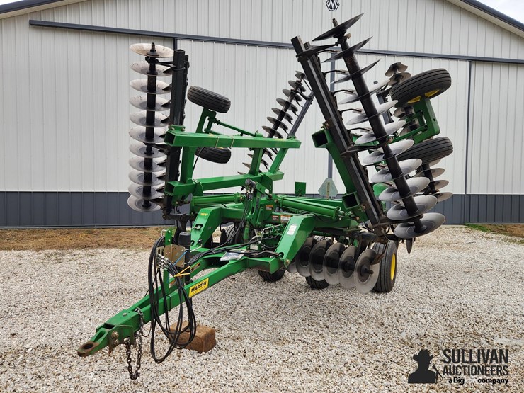 2011-john-deere-637-image-1