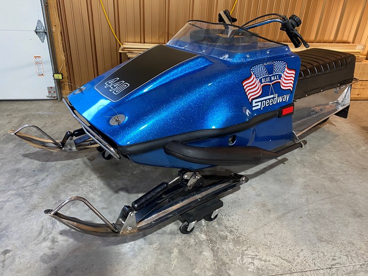 #3782-•-1973-speedway-440-rs-triple-snowmobile-image-1