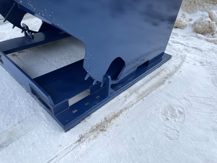 #2065-•-new-kc-self-dumping-hopper-with-fork-pockets-image-6