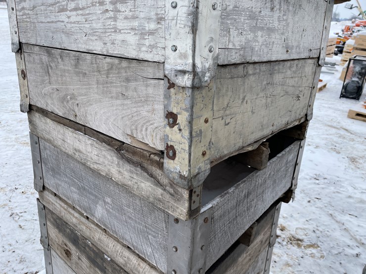 #3776-•-wood-shipping-crate/pallets-image-18