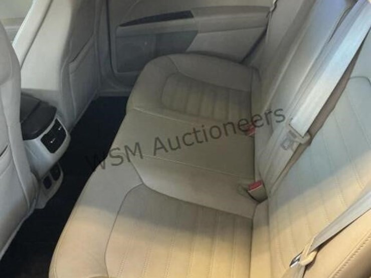 2015-ford-fusion-hybrid-sdn-image-24