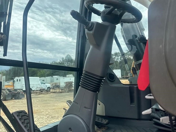 2017-caterpillar-m316f-image-27