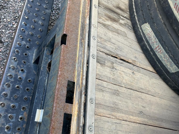 1997-isuzu-npr-image-13