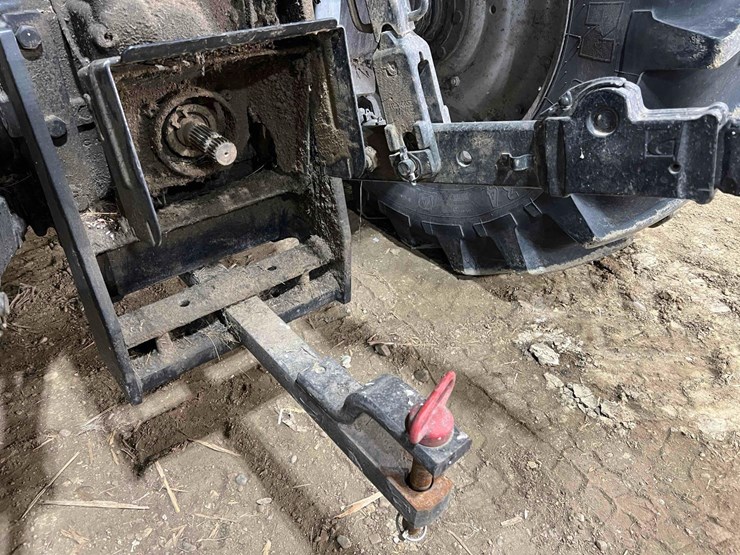 2014-case-farmall-115u-tractor-image-15