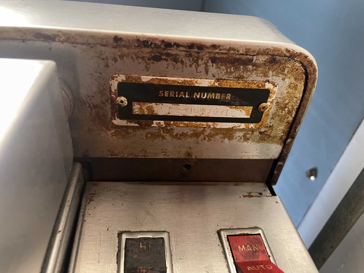 #6354-•-blodgett-double-oven-image-6