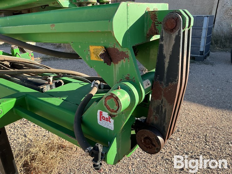 fast-90’-boom-sprayer-image-18