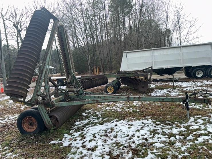 24-ft-folding-3-section-cultipacker-pull,-brillion;-located-at-7241-roxbury-rd,-charles-city,-va,-please-call-804.651.4404-with-questions-image-46