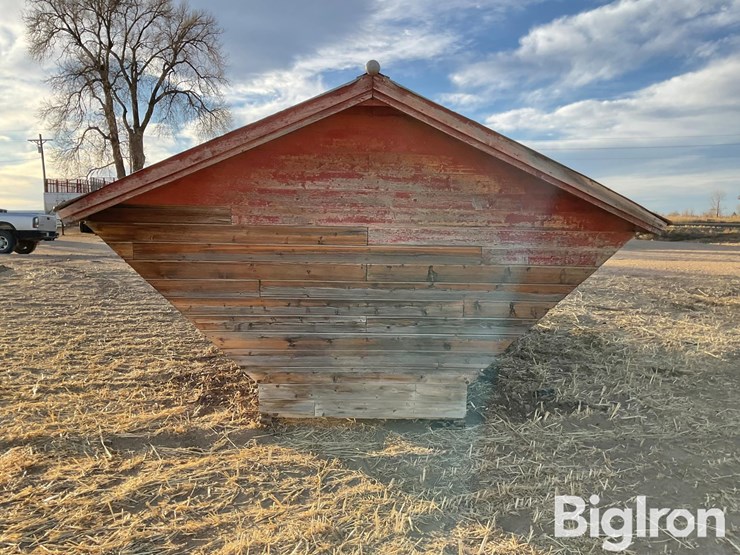 sheep-feeder-image-4