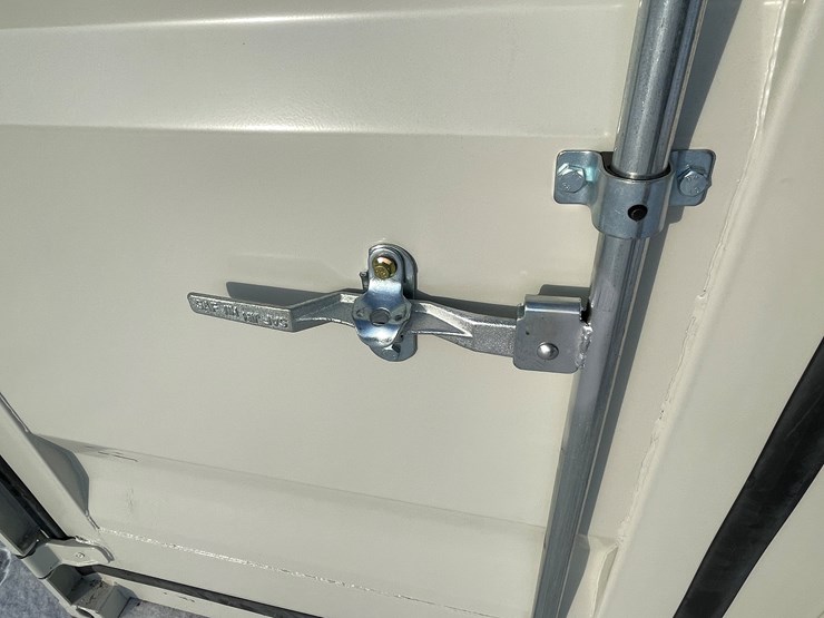 #106-•-10'-storage-container-image-19