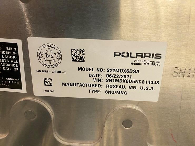 #3795-•-2022-polaris-600r-snowmobile-image-18