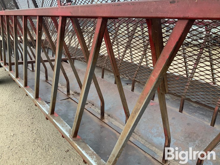 cattle-man’s-choice-bale-feeder-wagon-image-15