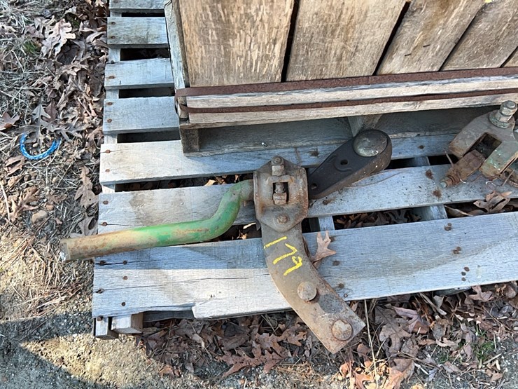 pallet-of-disk-parts;-located-at-7241-roxbury-rd,-charles-city,-va,-please-call-804.837.9940-or-804.651.4404-with-questions-image-2