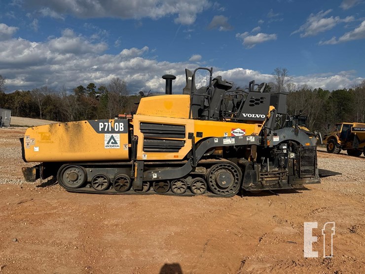 2018-volvo-p7110b-image-2