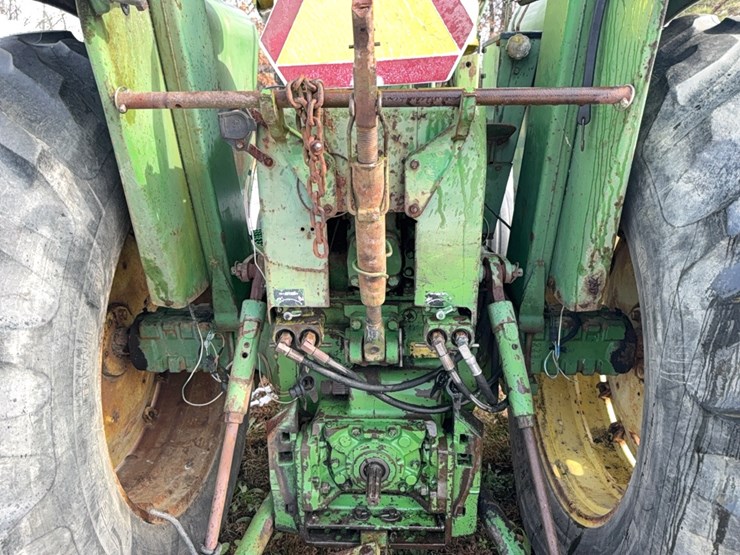 john-deere-4320-image-19