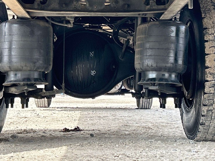 2019-international-durastar-4300-image-27