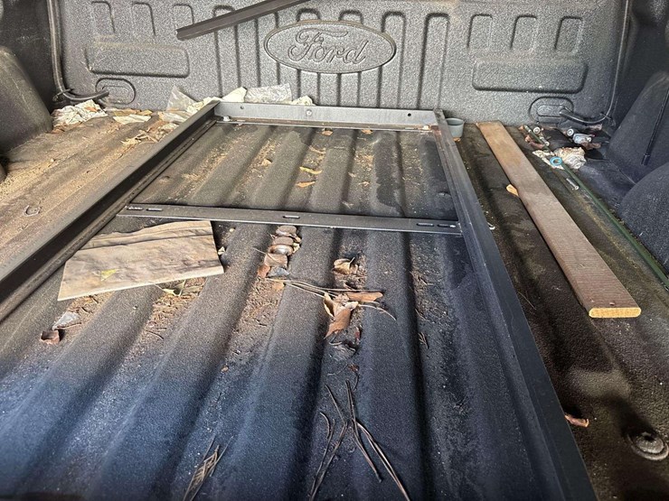 2018-ford-f150-image-14