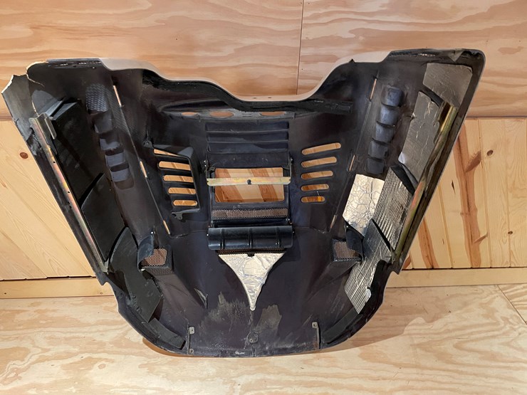 #3849-•-1992-ski-doo-formula-mx-x-snowmobile-hood-image-10