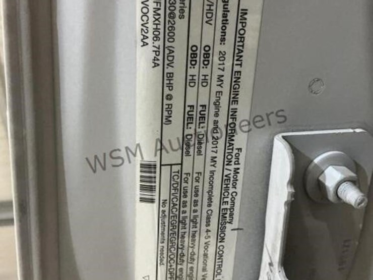 2017-ford-f450-image-11