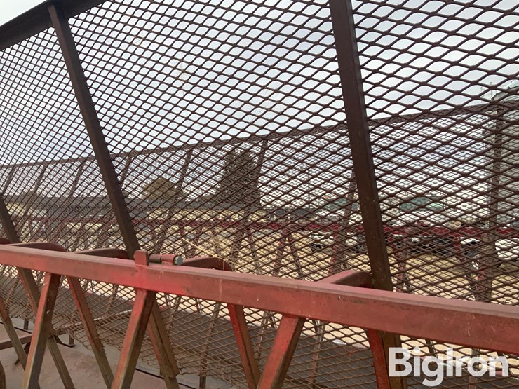 cattle-man’s-choice-bale-feeder-wagon-image-16