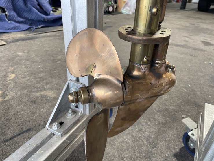 #3833-•-evinrude-vintage-detachable-rowboat-motor-image-10