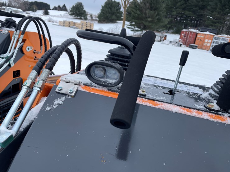 #305-•-new-landhonor-mini-skid-steer-loader-image-20