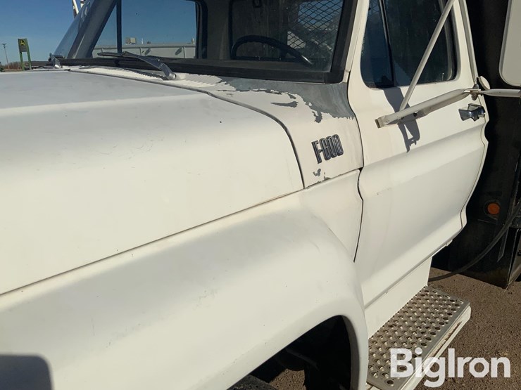 1975-ford-f600-image-11