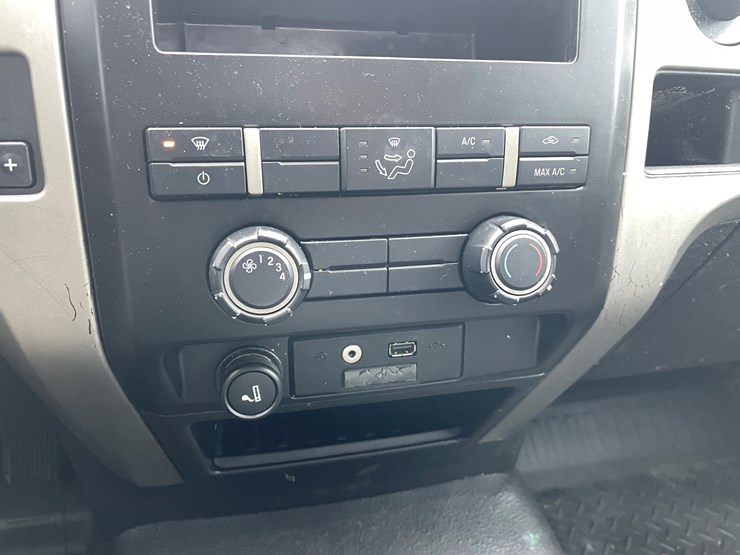 2012-ford-f150-image-67