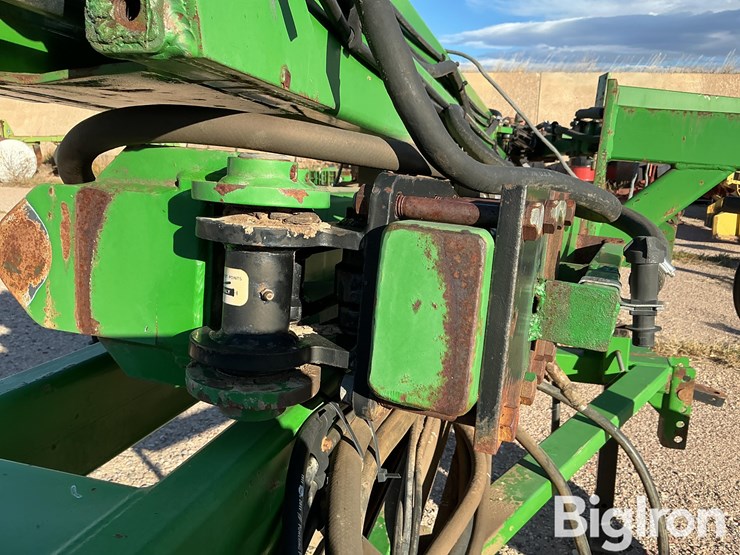 fast-90’-boom-sprayer-image-17