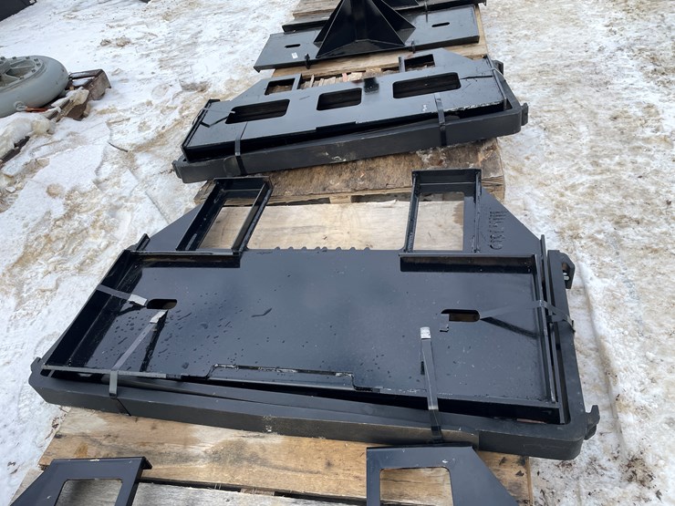 #2044-•-new-kc-skid-steer-fork-frame-with-forks-image-2