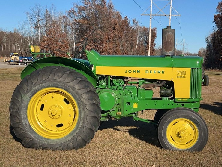 1959-john-deere-730-image-2