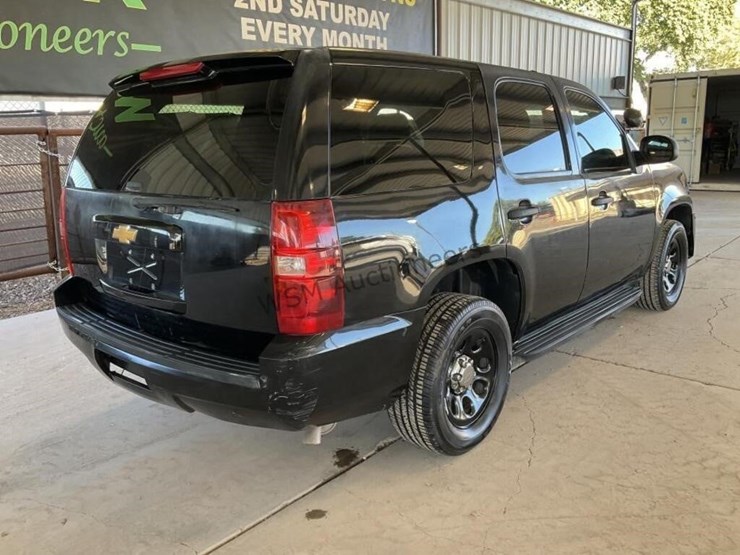 chevrolet-tahoe-image-6