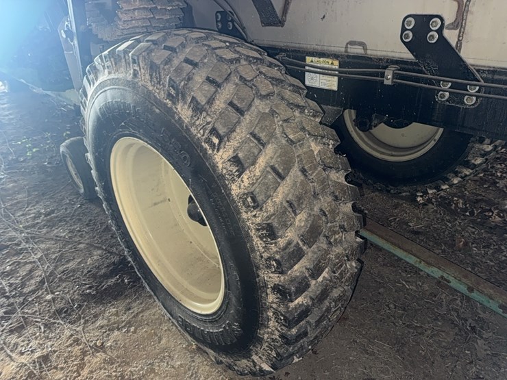 salford-10-ton-spreader-cart,-controller-available-with-purchase;-located-at-7241-roxbury-rd,-charles-city,-va,-please-call-804.837.9940-or-804.651.4404-with-questions-image-37