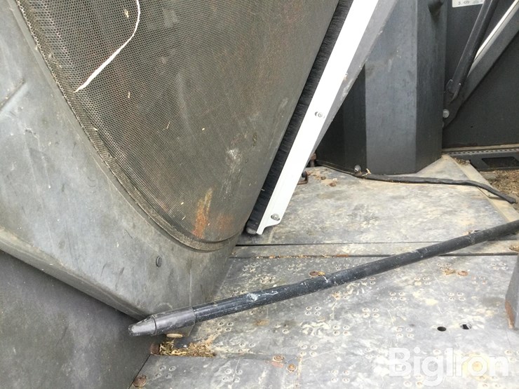 2020-claas-jaguar-970-image-18