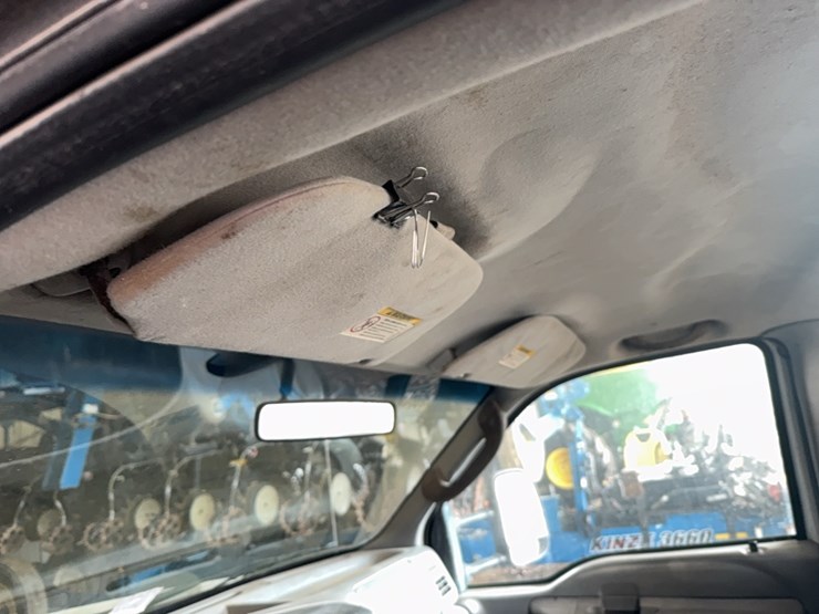 2004,-f-350-xl-service-truck,-8-ft,-diesel-6.0,-title-in-hand;-located-at-7241-roxbury-rd,-charles-city,-va,-please-call-804.837.9940-or-804.651.4404-with-questions-image-29