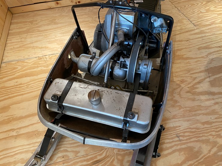 #3791-•-1970-rupp-295-magnum-snowmobile-image-23