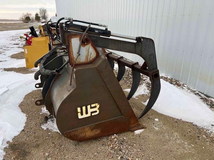 2014-case-521f-image-24